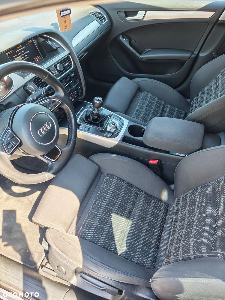 Audi A4 Avant - 14