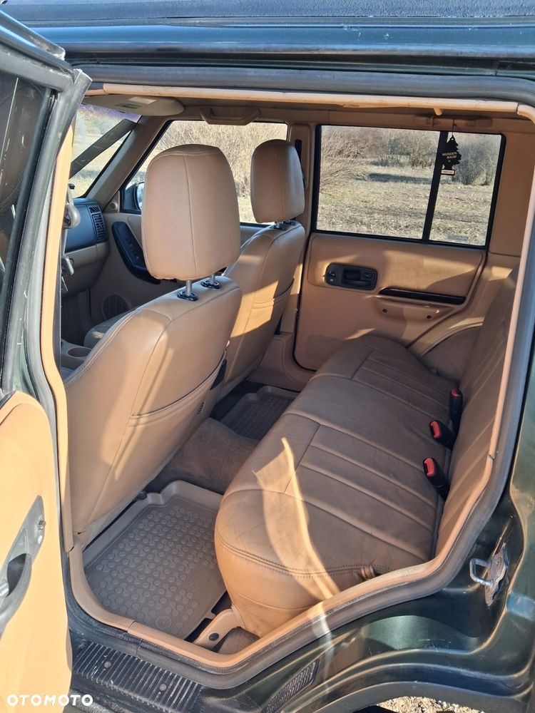 Jeep Cherokee 4.0 Limited - 9