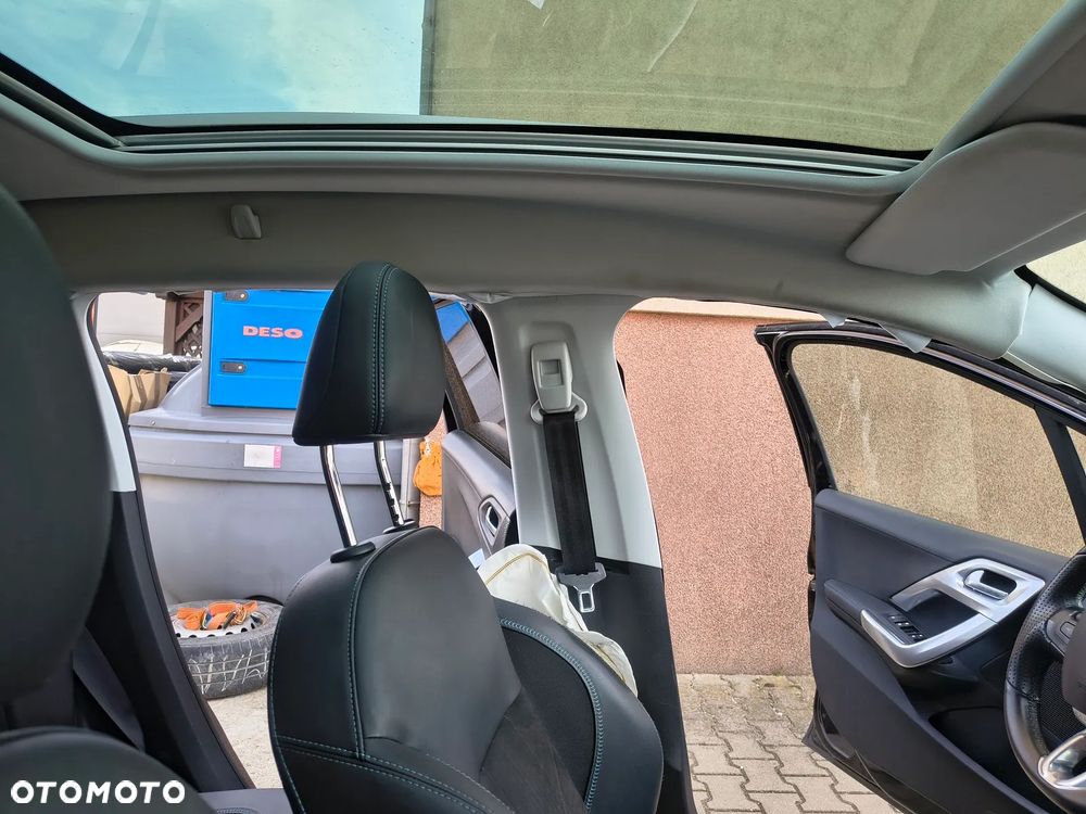 Peugeot 2008 PureTech 110 Stop&Start EAT6 Crossway - 19