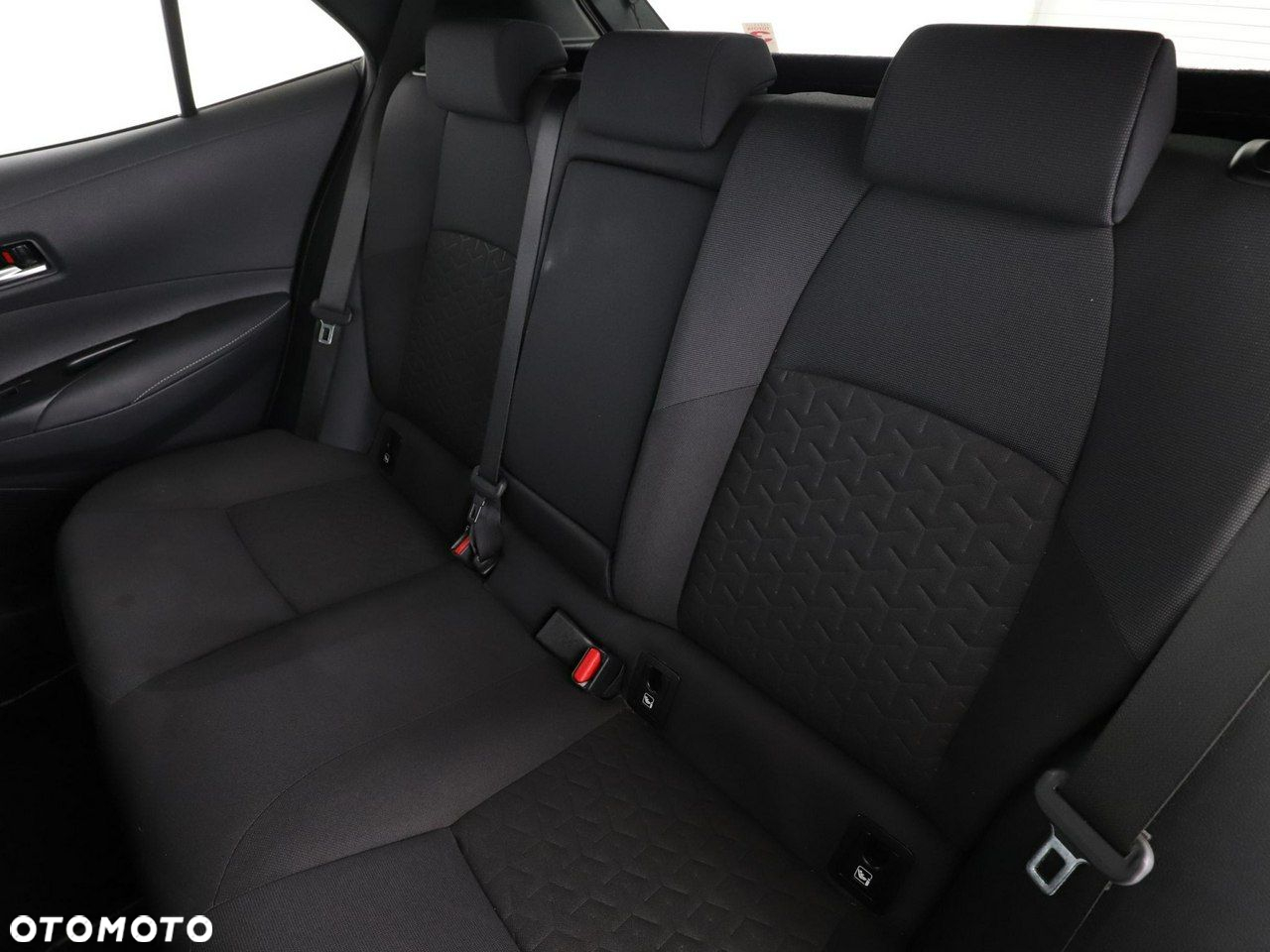 Toyota Corolla - 17