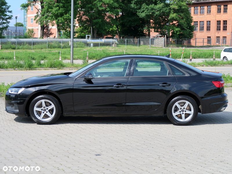 Audi A4 Limousine 35 TFSI mHEV Advanced S tronic - 2