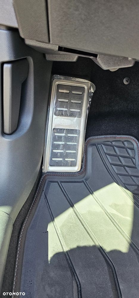 Cupra Formentor 1.5 eTSI mHEV DSG - 14