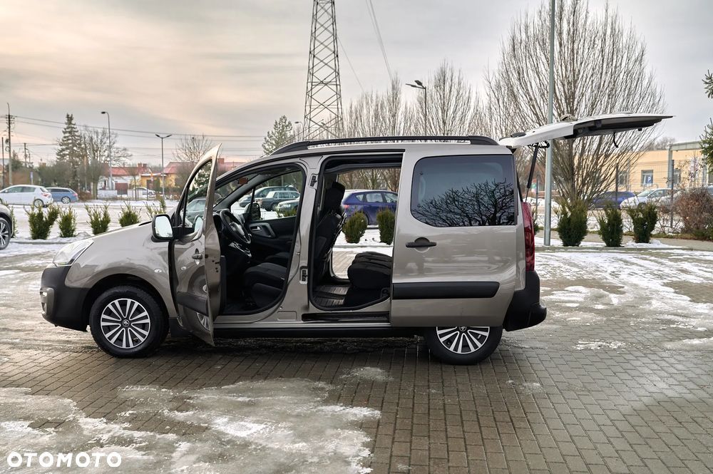 Peugeot Partner 1.6 BlueHDi Outdoor S&S - 20