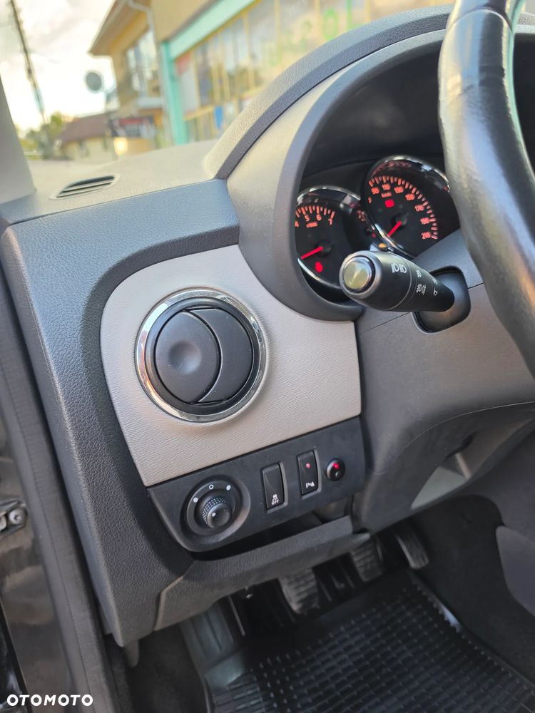Dacia Lodgy 1.2 TCe Stepway S&S EU6 - 19