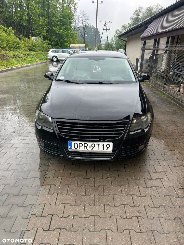 Volkswagen Passat 2.0 TSI Sportline - 1