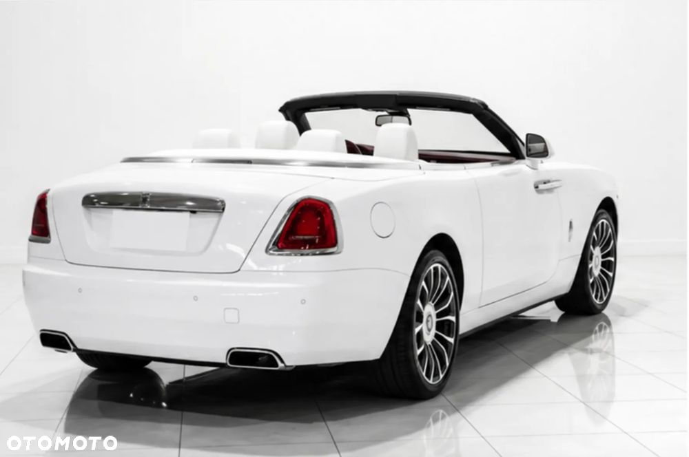 Rolls-Royce Dawn - 9