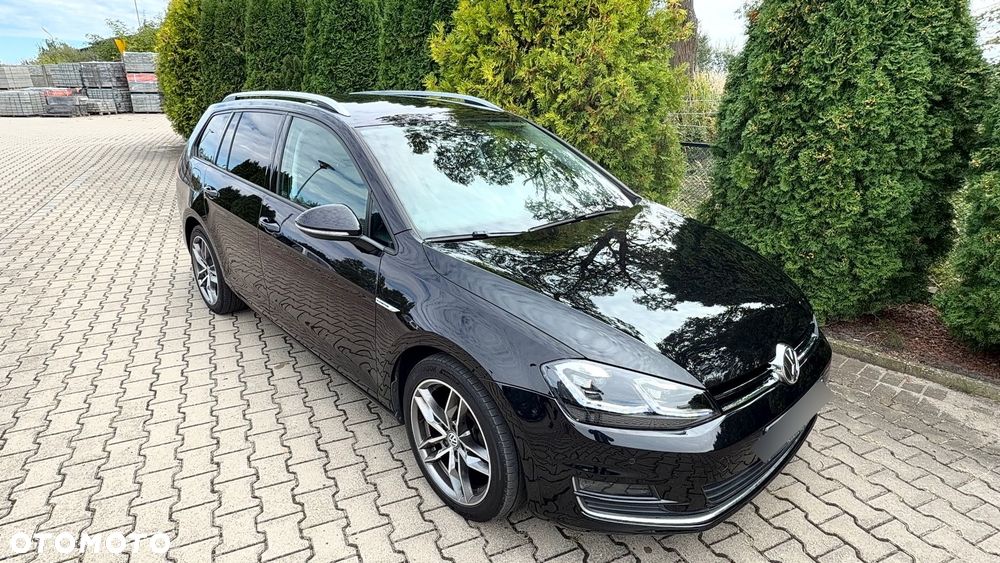 Volkswagen Golf - 23