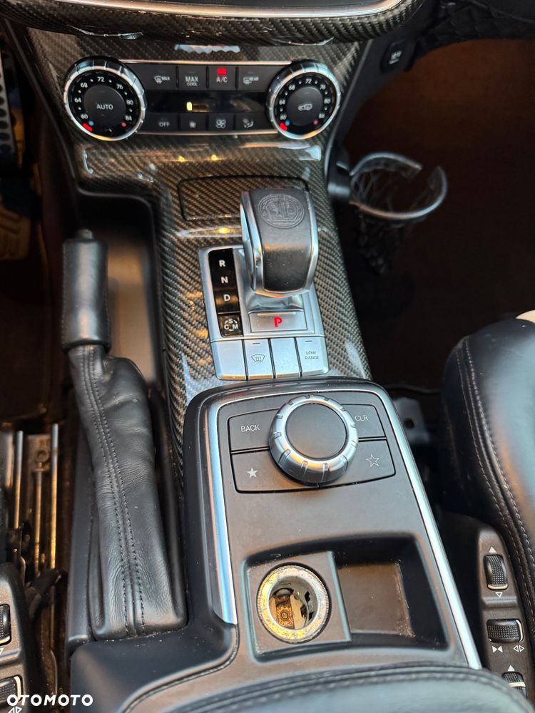 Mercedes-Benz Klasa G 63 AMG AMG SPEEDSHIFT 7G-TRONIC - 19