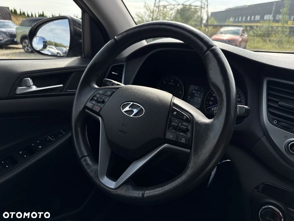 Hyundai Tucson 1.7 CRDI BlueDrive Comfort 2WD - 29