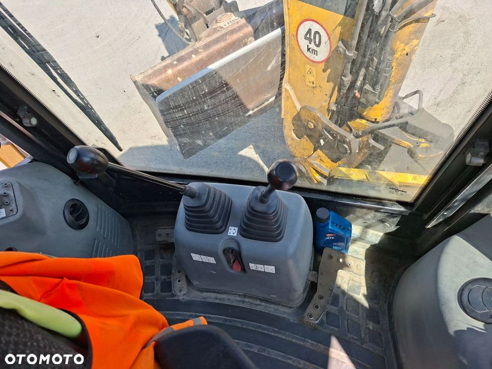 Komatsu Wb93R 4X4 - 14