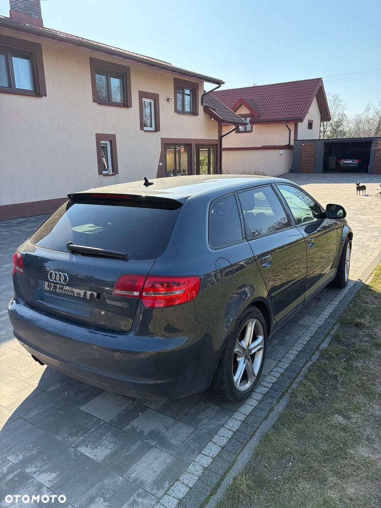 Audi A3 Sportback 2.0 TDI DPF Ambition - 8
