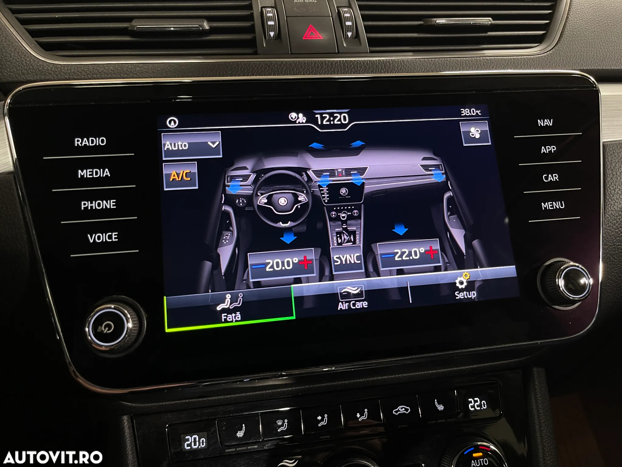 Skoda Superb 1.5 TSI DSG Ambition - 19