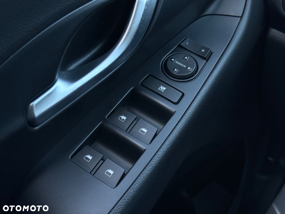 Hyundai i30 1.5 DPI Classic + - 17