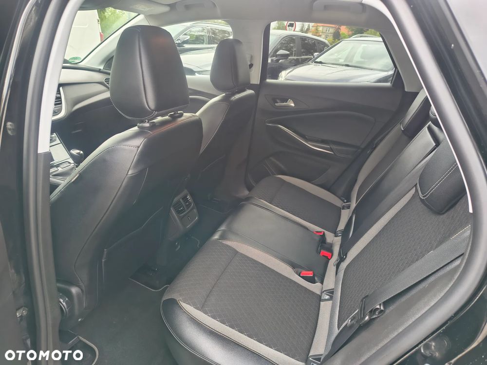 Opel Grandland X 1.6 D Start/Stop Dynamic - 16