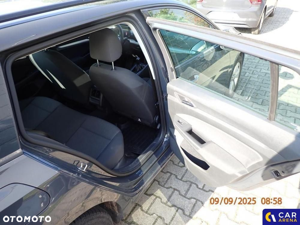 Volkswagen Golf - 19
