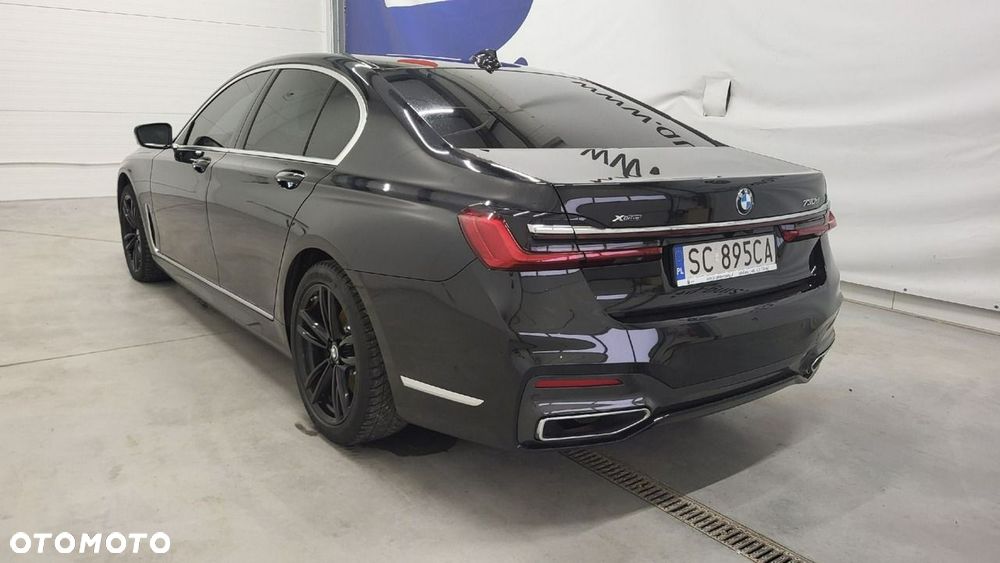 BMW Seria 7 - 9