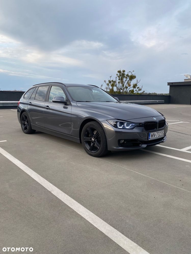 BMW Seria 3 328i xDrive - 7