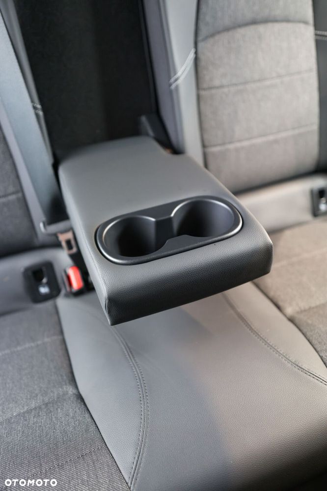 Toyota Corolla 1.8 Hybrid Style - 19