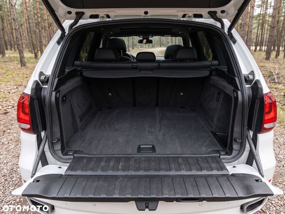 BMW X5 xDrive25d - 11
