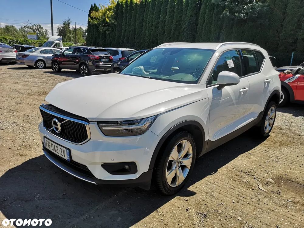 Volvo XC 40 D4 AWD Geartronic Momentum - 25