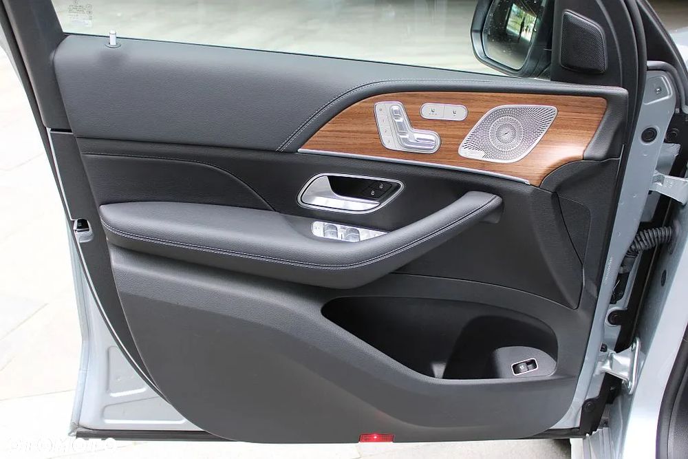 Mercedes-Benz GLS 400 d 4-Matic - 12