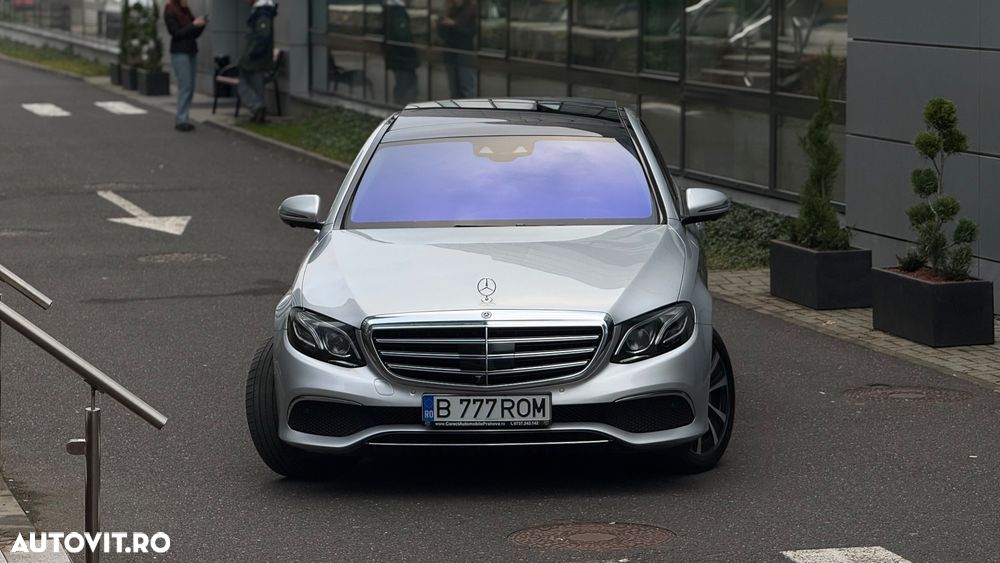 Mercedes-Benz E 300 - 32