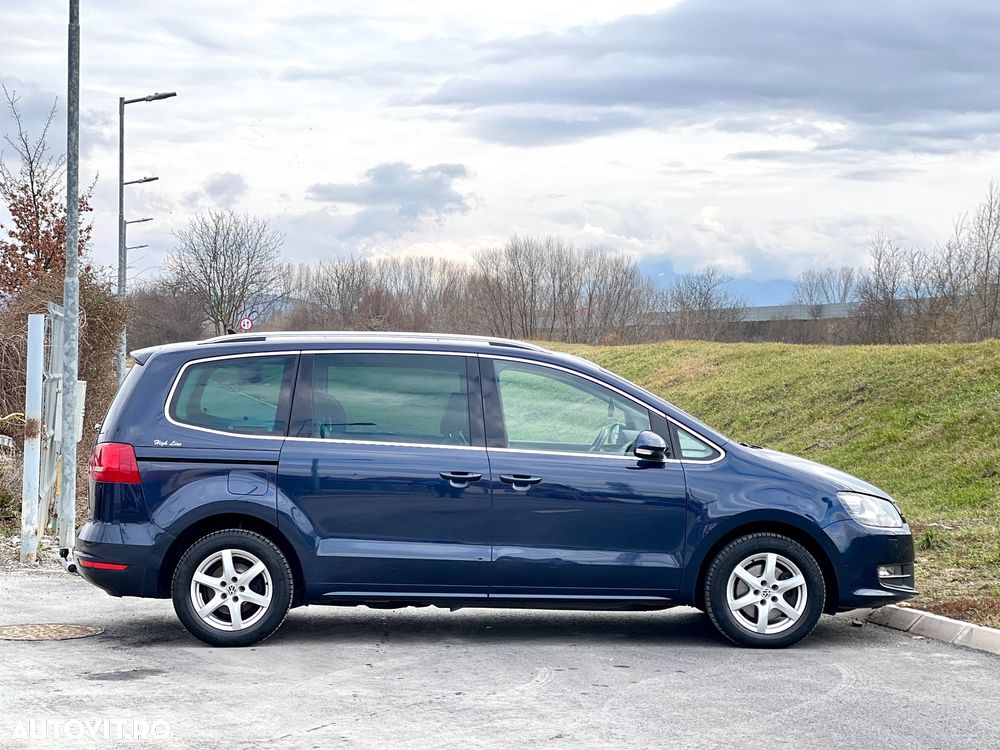 Volkswagen Sharan 2.0 TDI DSG Blue Motion Highline - 2