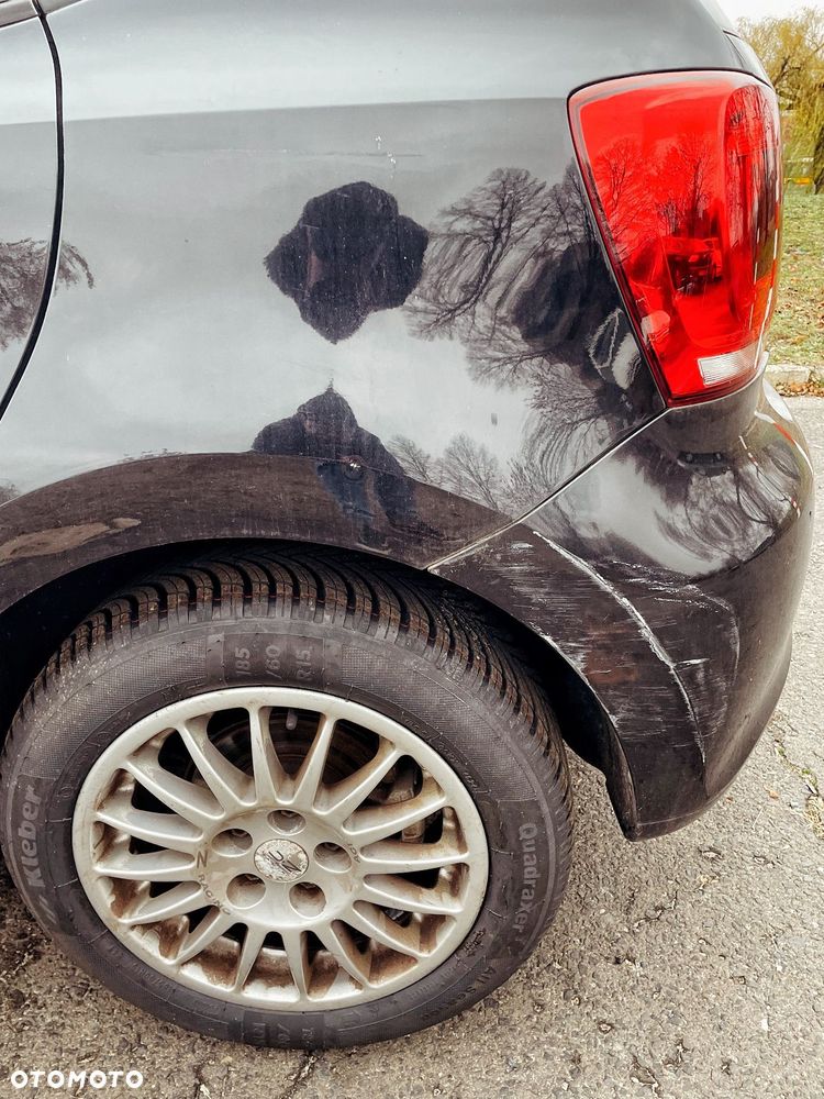 Volkswagen Polo 1.4 16V Comfortline - 9