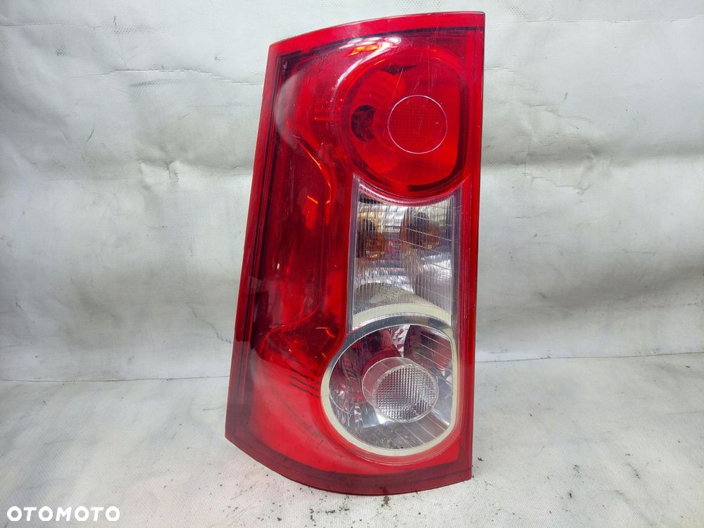 Lampa Lewa Tył 8200413996 Dacia Logan I - 3