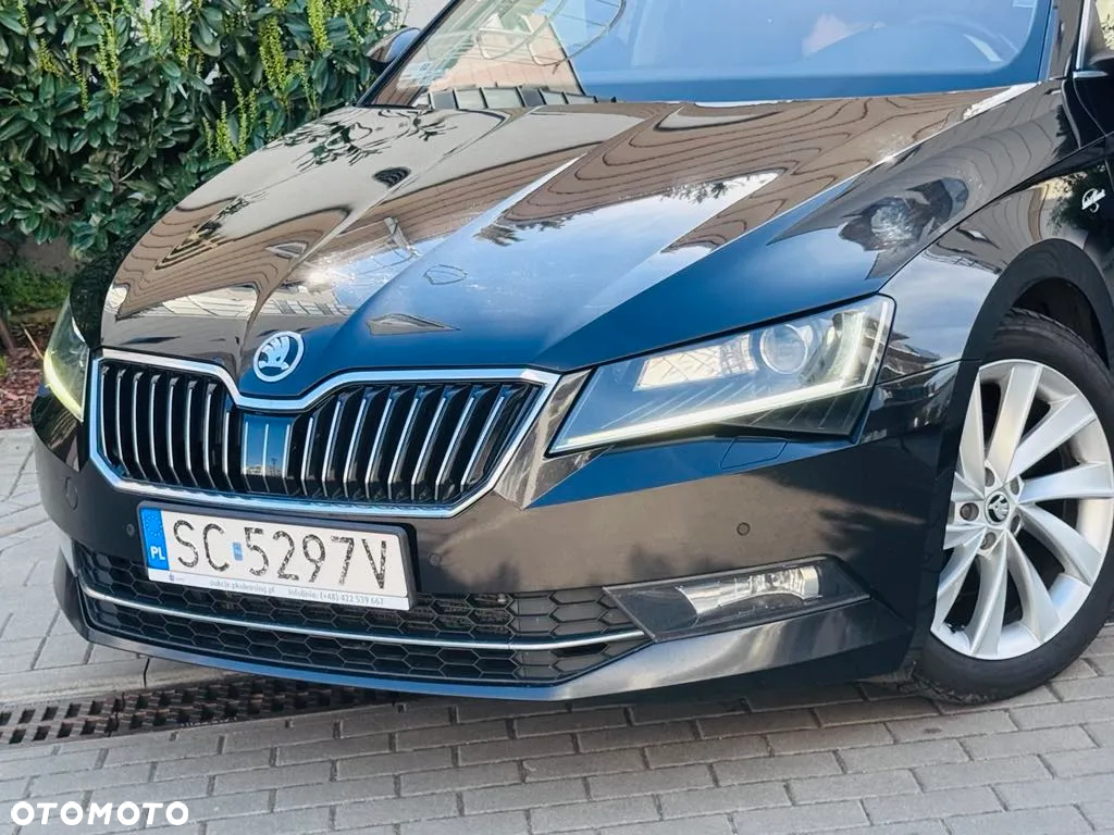 Skoda Superb 2.0 TDI L&K DSG - 3