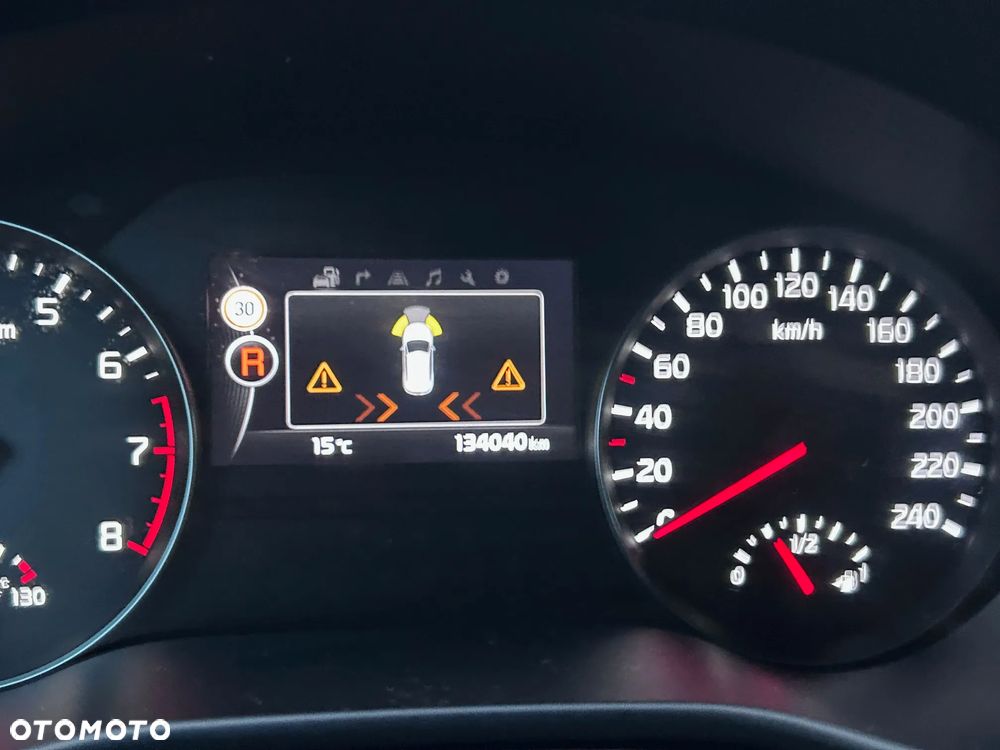 Kia Sportage 1.6 GDI 2WD DREAM-TEAM EDITION - 19