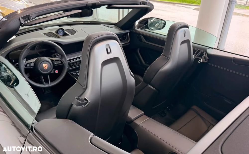 Porsche 911 4S PDK - 5