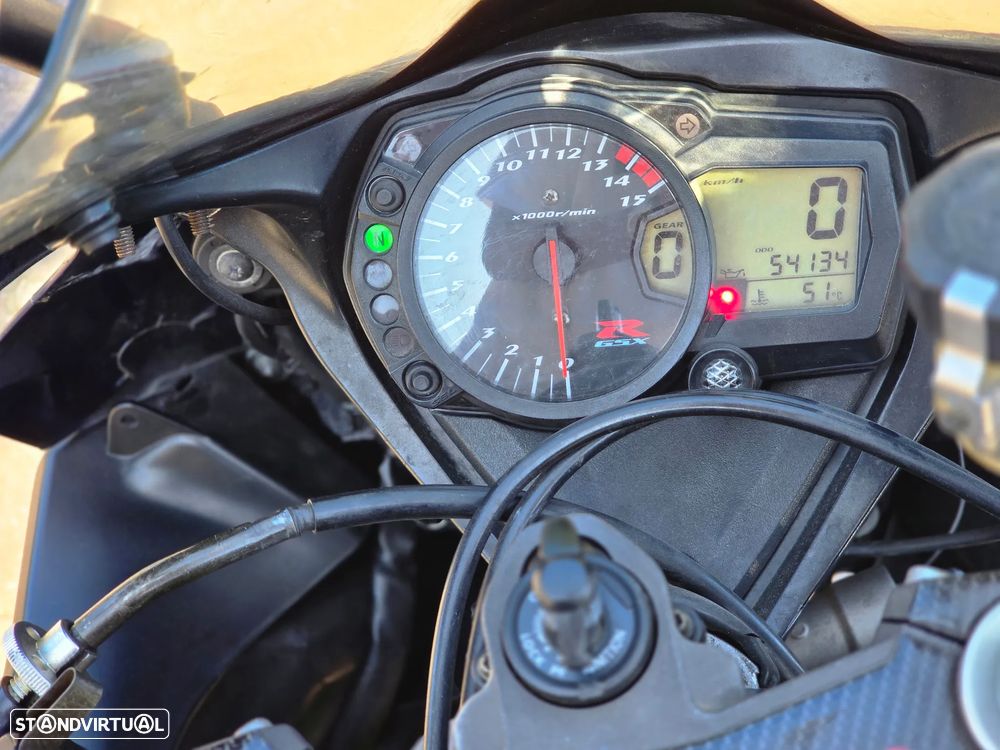 Suzuki GSX-R 1000 K5 - 16