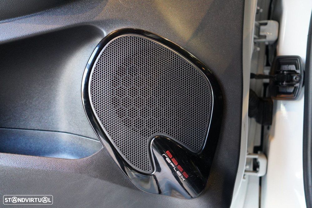 Renault Clio Sport Tourer - 26