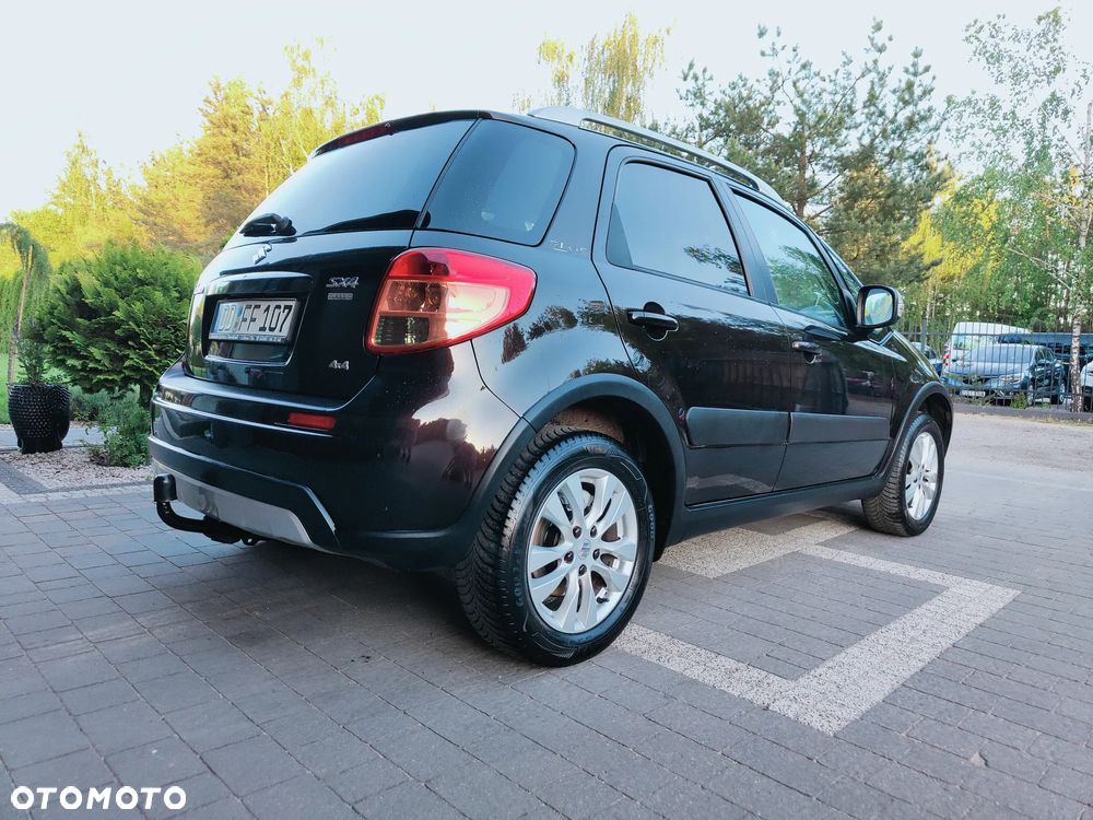 Suzuki SX4 1.6 VVT 4x4 Style - 34