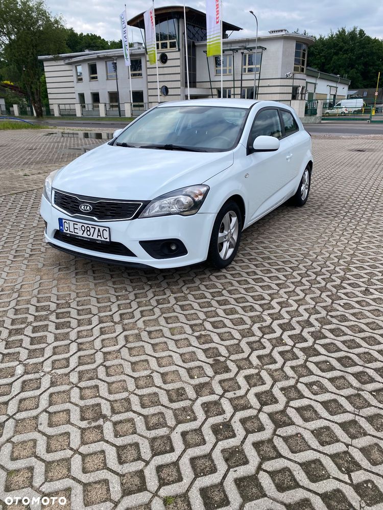 Kia Ceed - 2