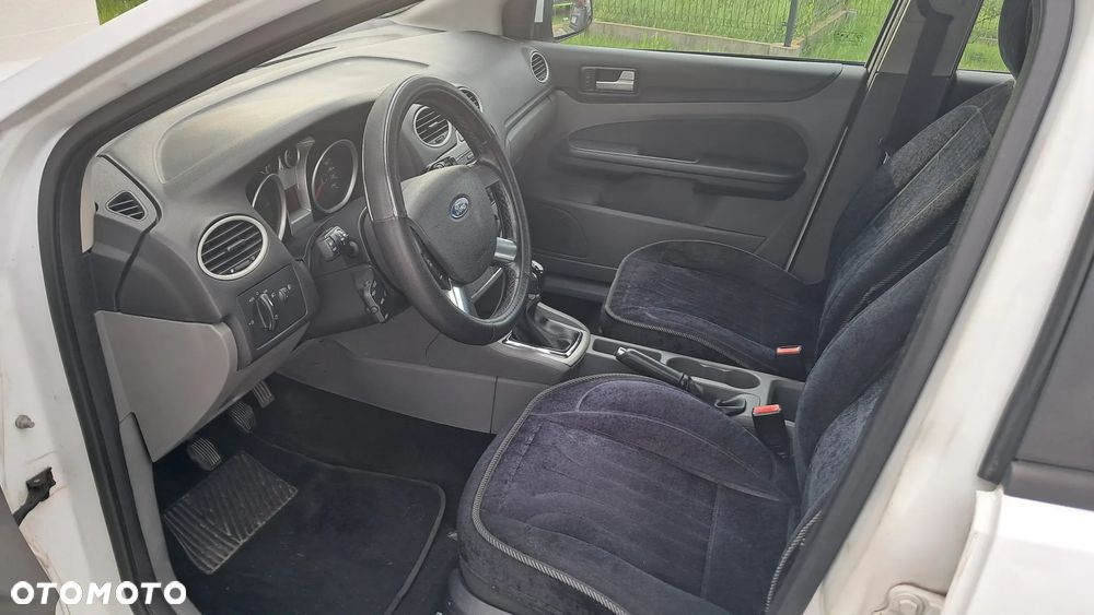Ford Focus 1.6 TDCi Trend - 21