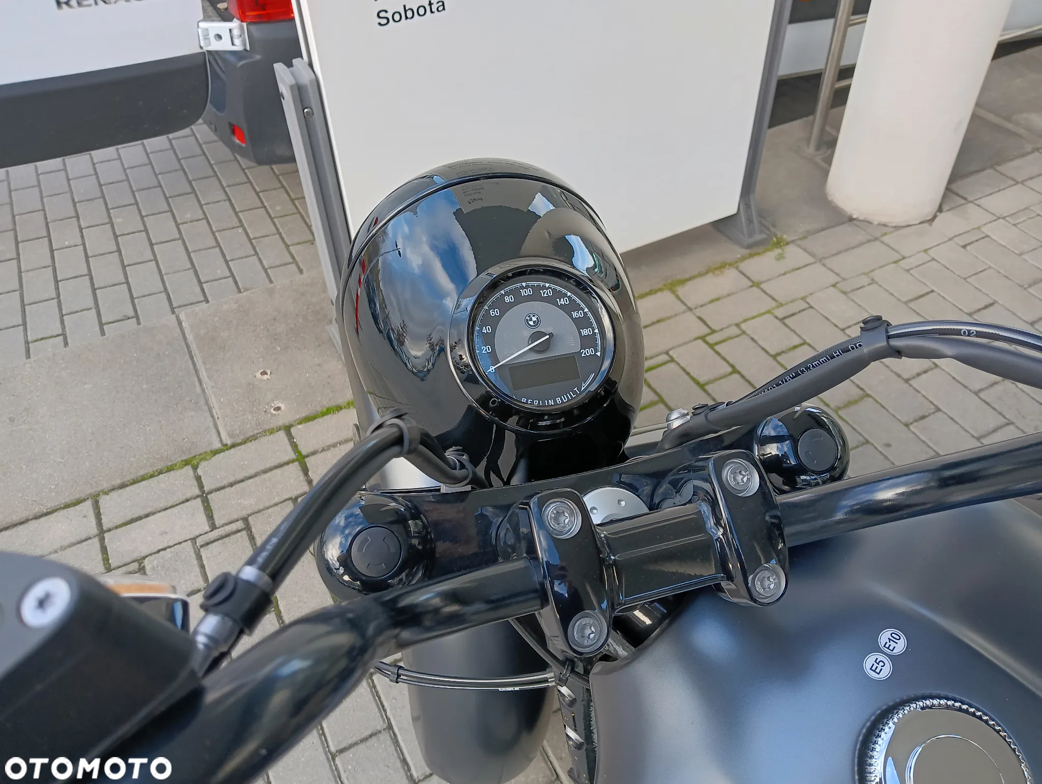 BMW R - 11