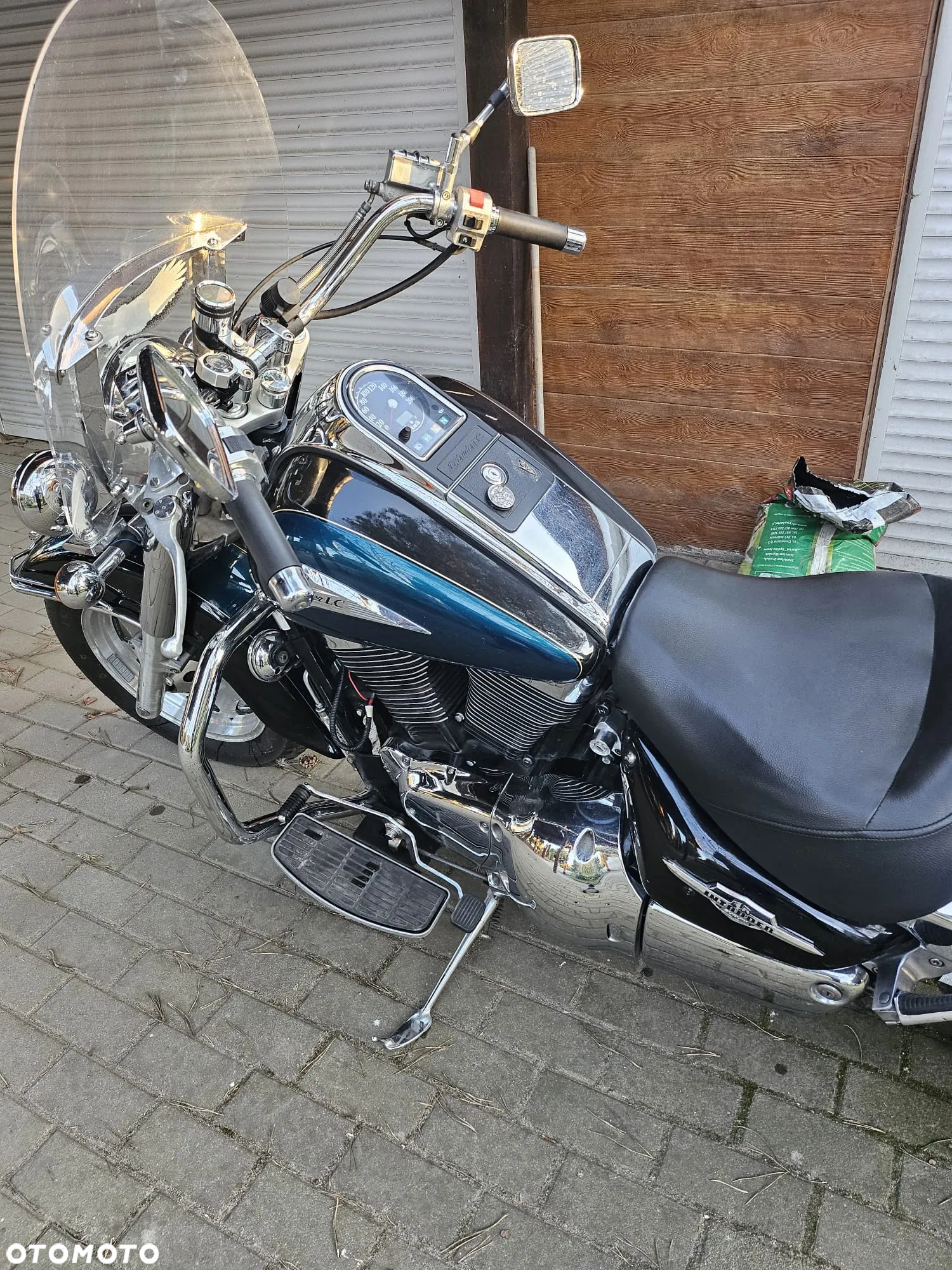 Suzuki VL 1500 Intruder LC - Boulevard C90 - 4