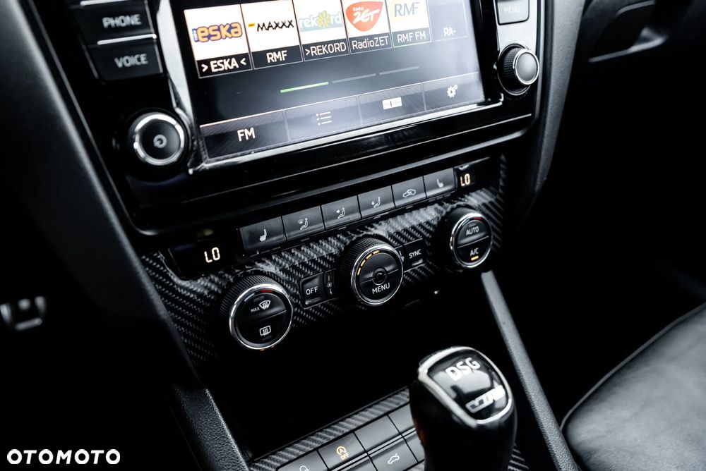 Skoda Octavia 2.0 TSI DSG RS 230 - 35