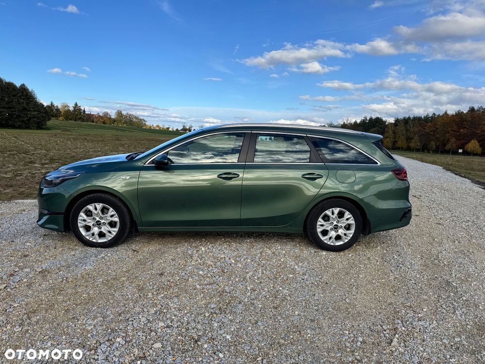 Kia Ceed - 8