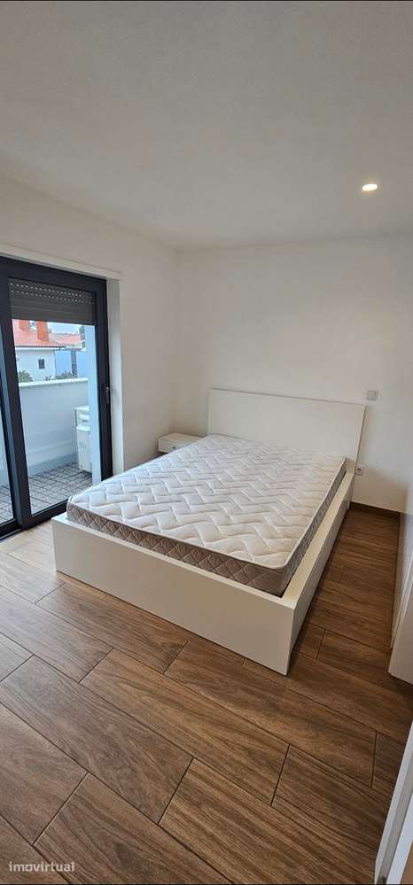 Quarto duplo em moradia com comodidades - Grande imagem: 3/8