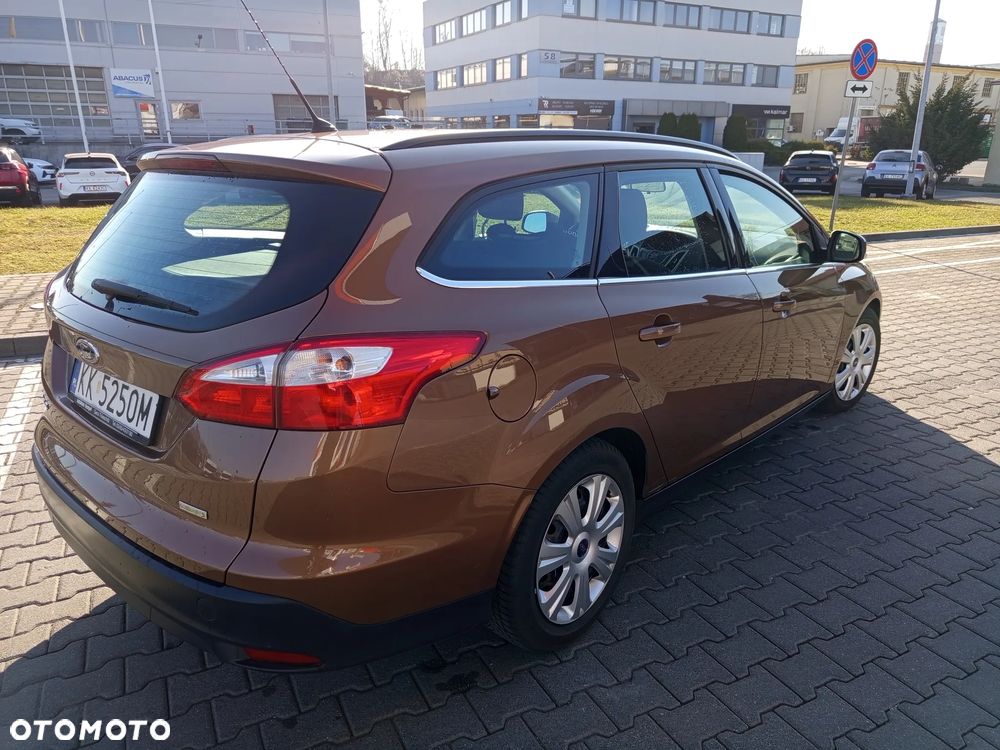 Ford Focus 1.0 EcoBoost Trend - 4
