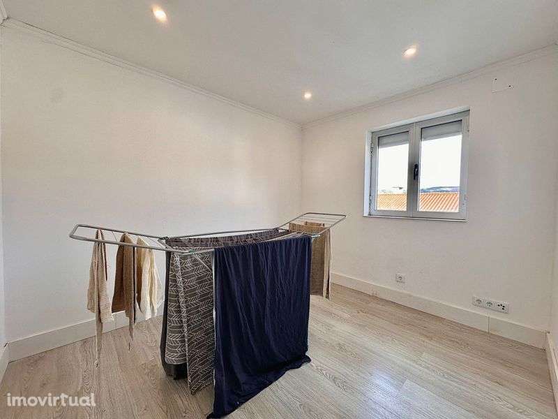 Arrendo apartamento a 100mtrs do supera e da escola de hotelaria - Grande imagem: 3/8