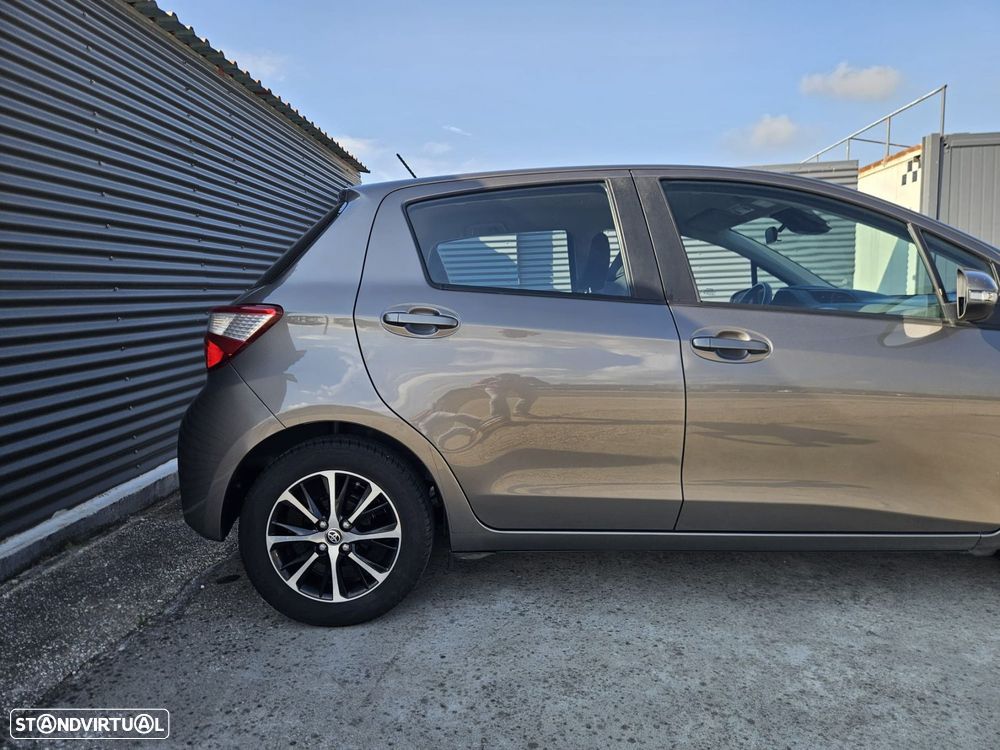 Toyota Yaris 1.0 VVT-i Comfort Plus - 9