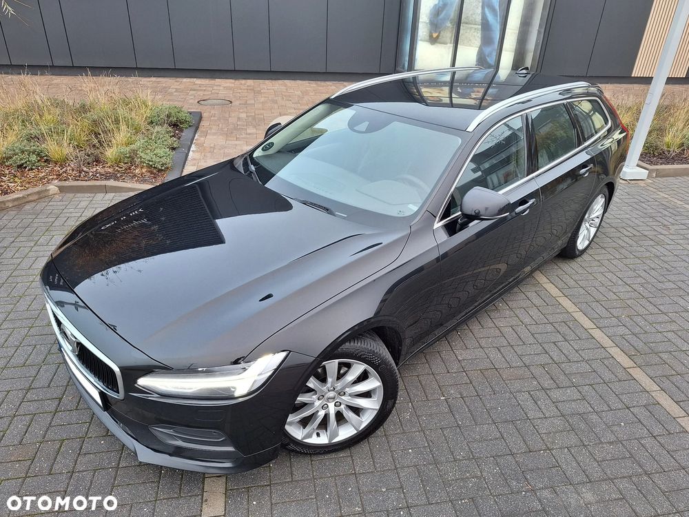 Volvo V90 D4 Momentum Pro - 2