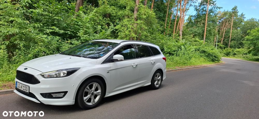 Ford Focus 1.5 EcoBoost ST-Line - 2