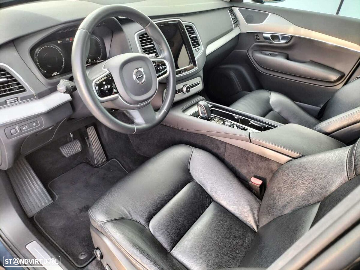 Volvo XC 90 - 15