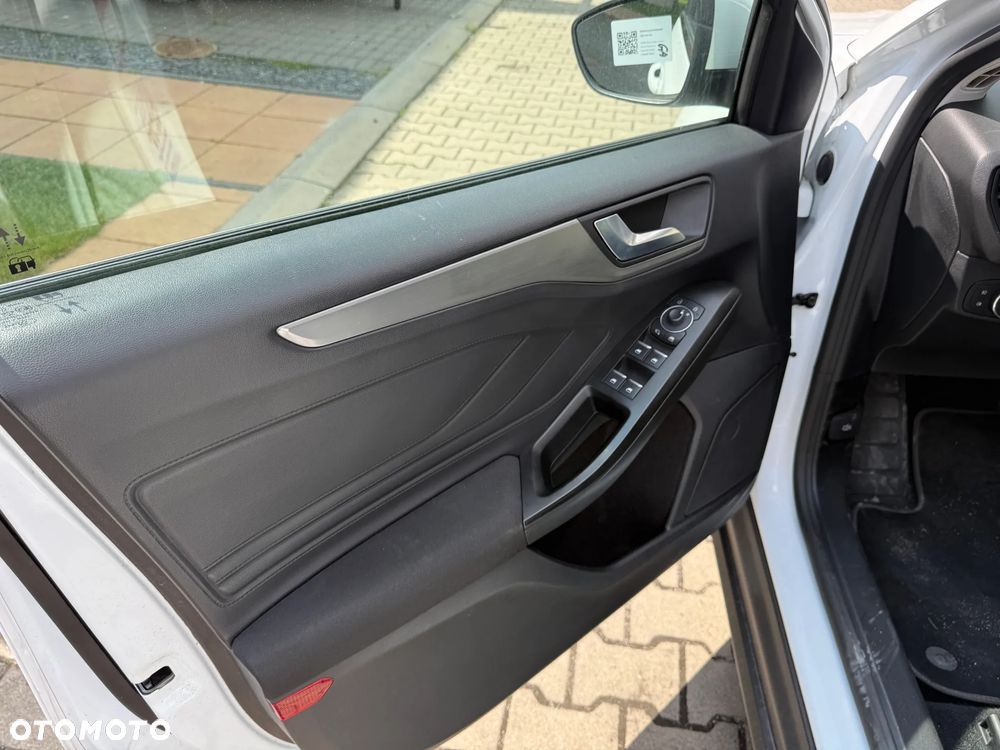 Ford Focus 1.5 EcoBlue SCR Titanium X - 17