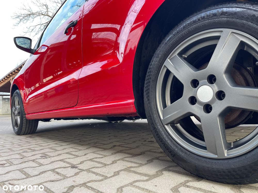 Volkswagen Polo 1.2 Style - 13